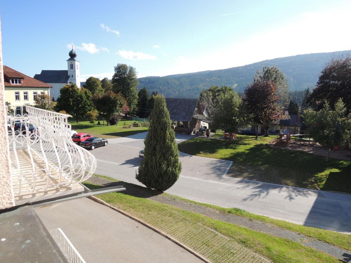 Familienglueck In Der Weststeiermark Sankt Oswald ob Eibiswald Exterior photo